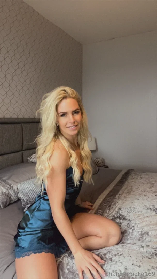 chanel-brooke