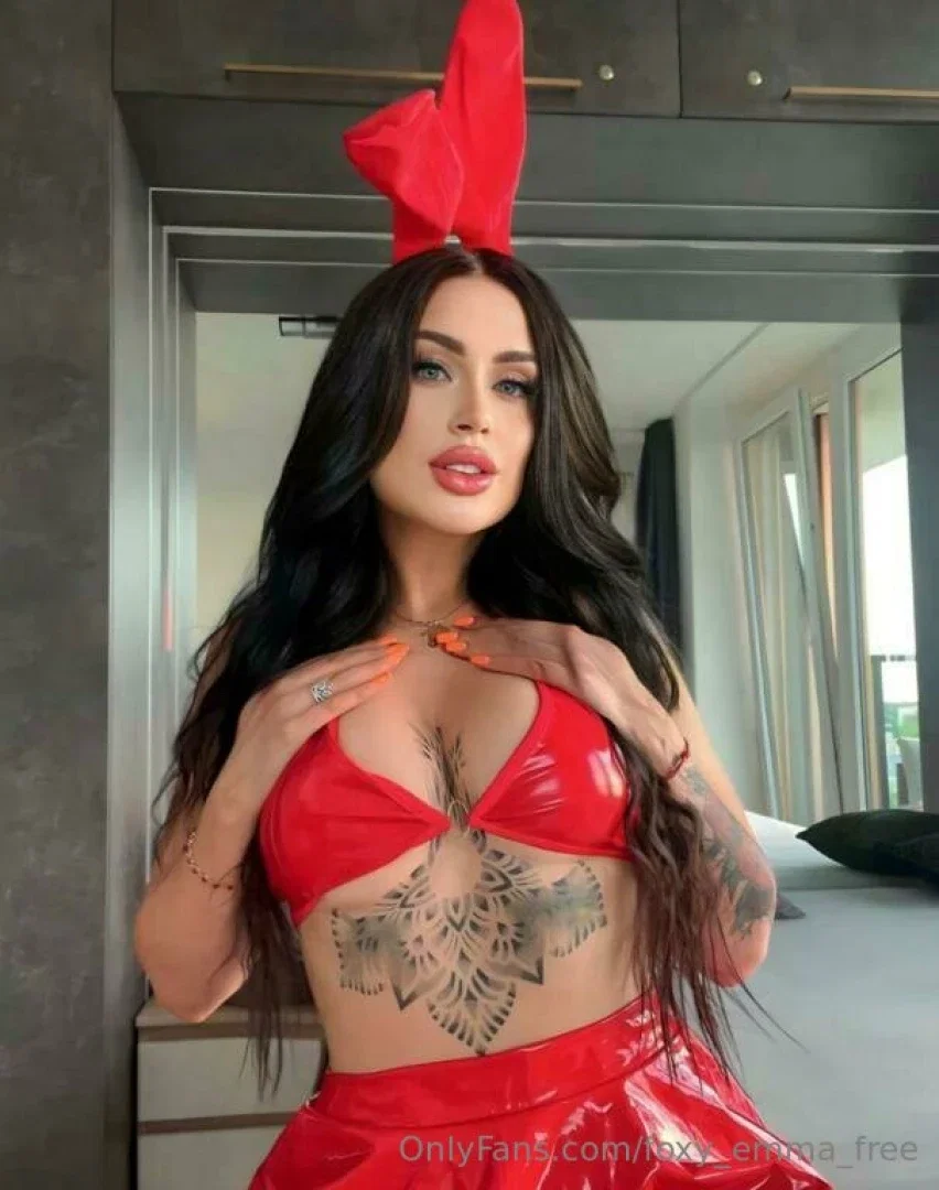 foxy_emma_free