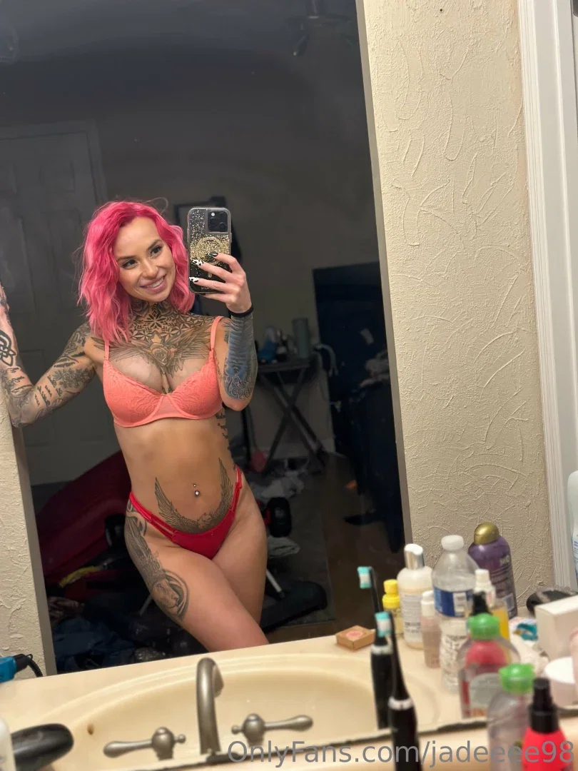 jadeeee98 Leaked photo 18987844 - Leakedzone