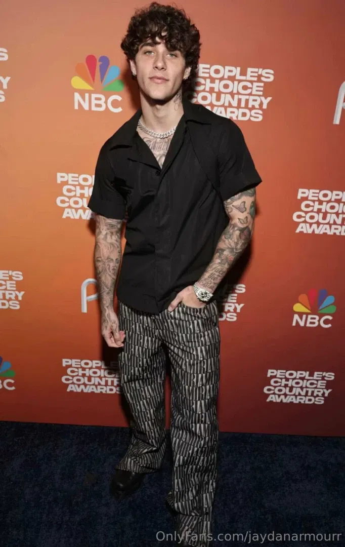 💋 Jay ( jaydanarmourr ) OnlyFans leaked photo 16815135 on Leakedzone