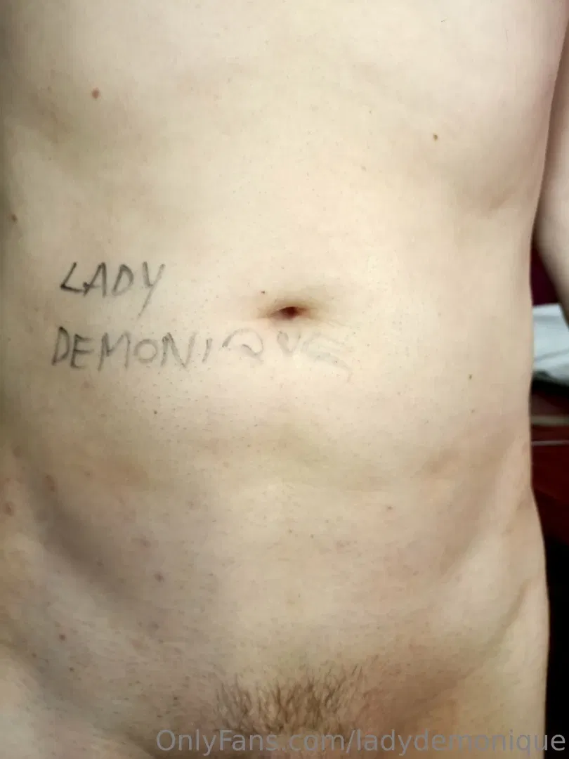 Ladydemonique public