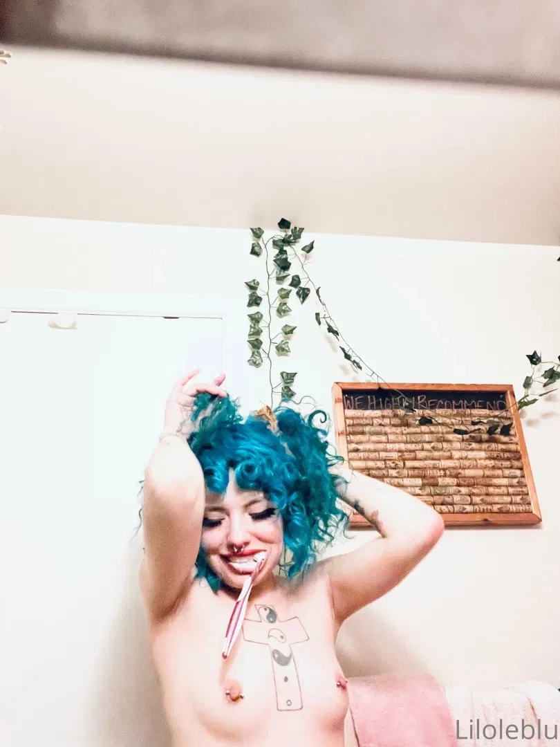 Liloleblu radiating sensuality