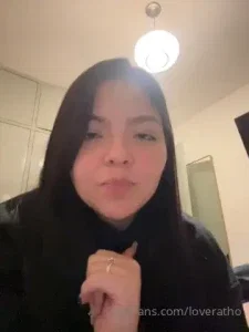 💋 verohot ( bbychin4 ) OnlyFans leaked video 15847762 on Leakedzone