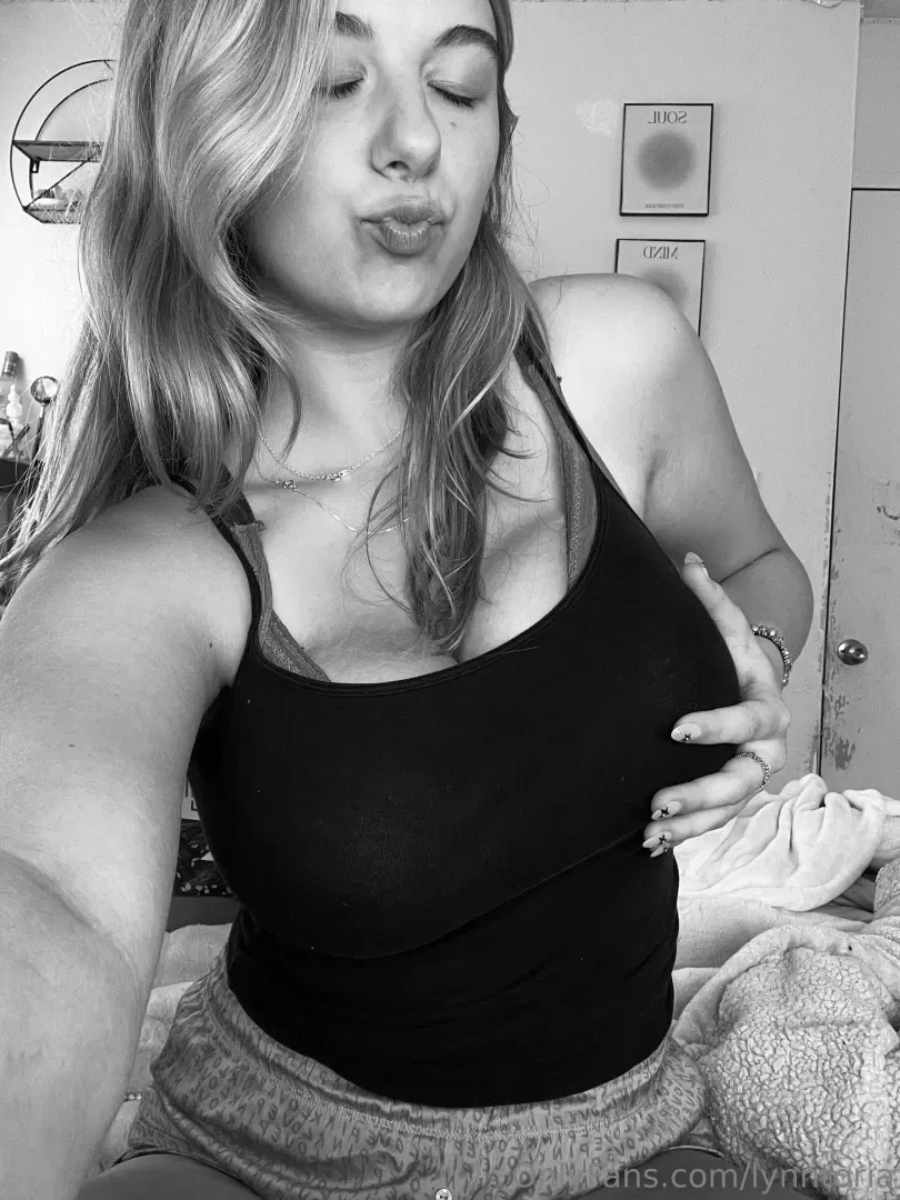 💋 lynntoria OnlyFans leaked photo 16572999 on Leakedzone.