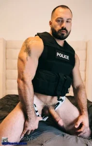 officermuscles