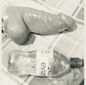 playful-and-pregnant