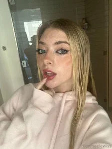 rileymaetwo