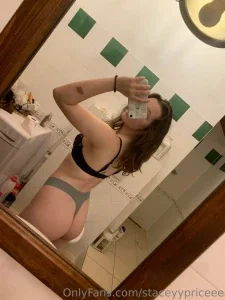 staceyypriceee