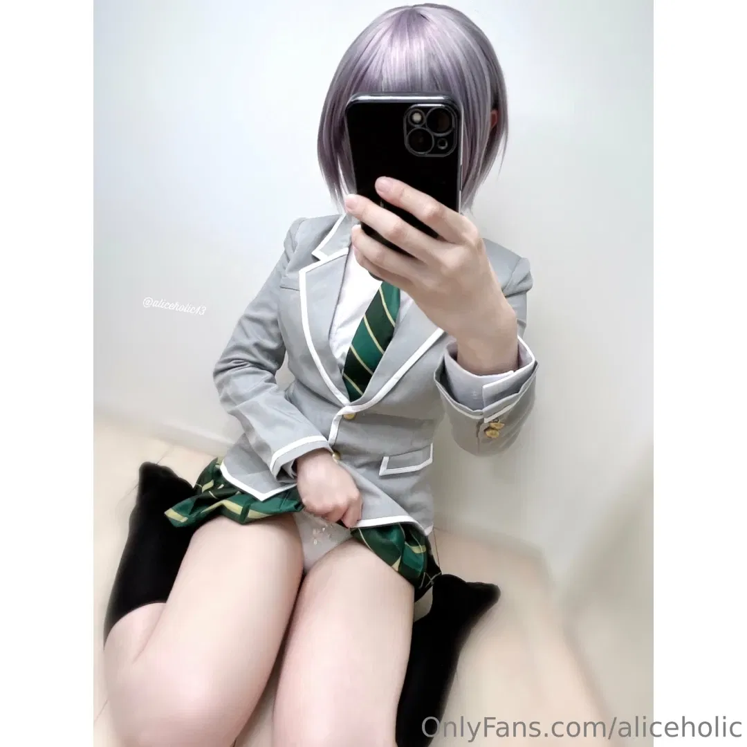 aliceholic Leaked photo 18247190