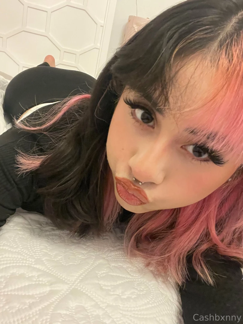 cashbxnny Leaked photo 18520468 - Leakedzone