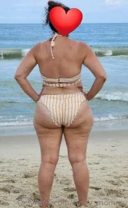 curvy_mommy