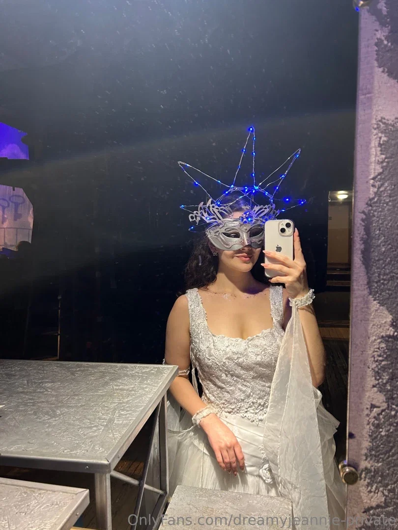 dreamyjeannie-private
