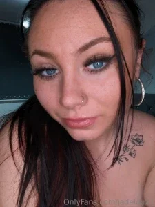 jadelou21