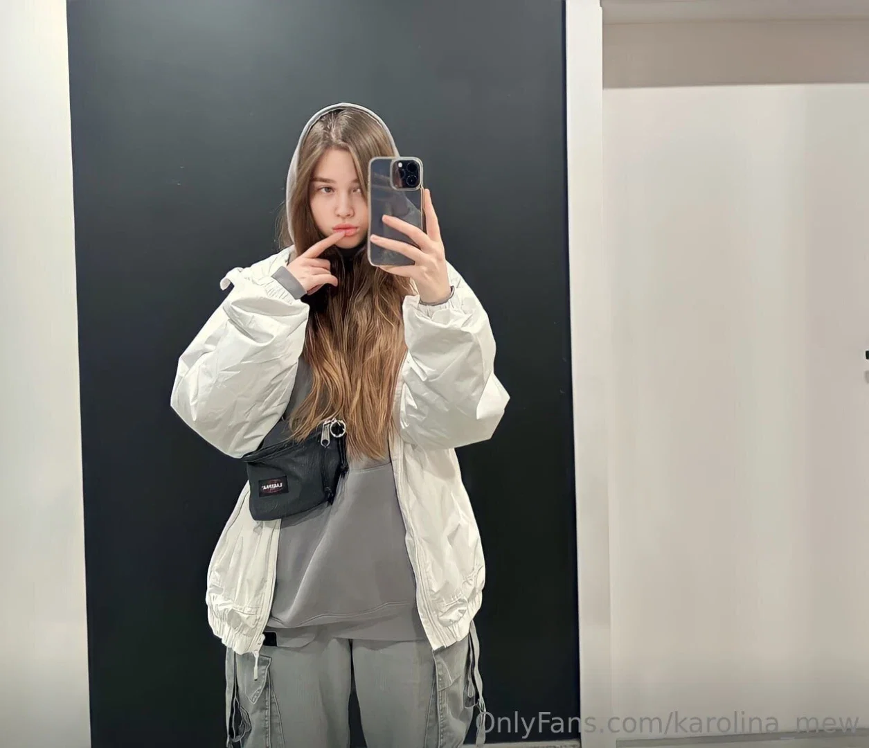 karolina_mew