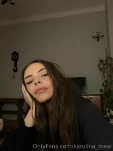 karolina_mew