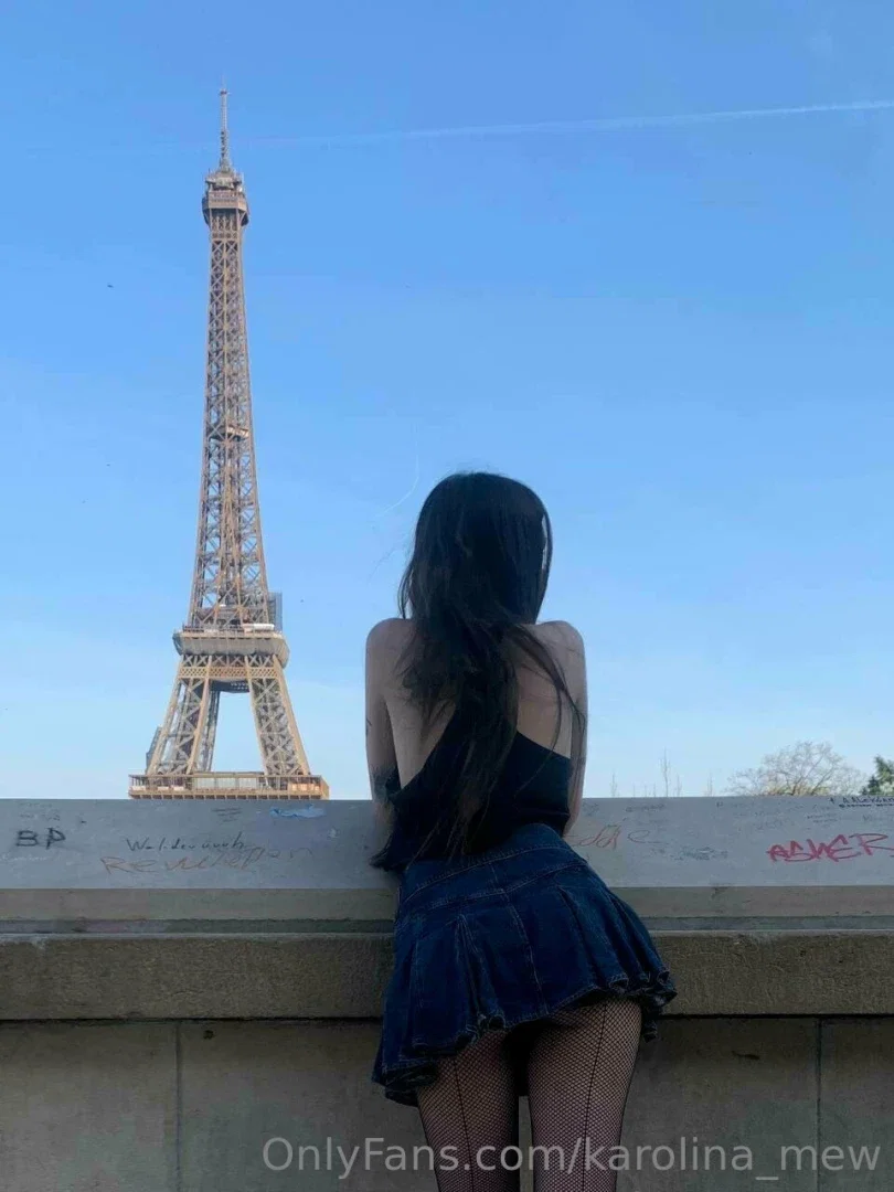 karolina_mew
