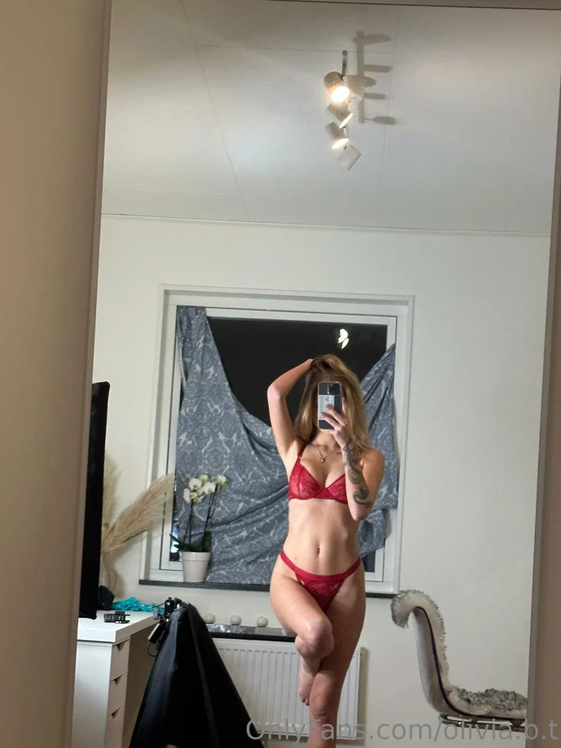 olivia.b.t