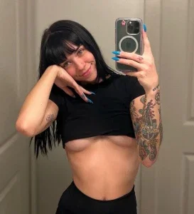queenkalinxxx