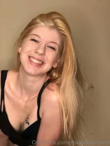 roxxieriversvip