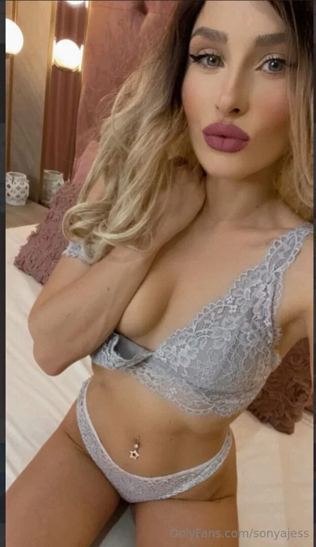 sonyajess
