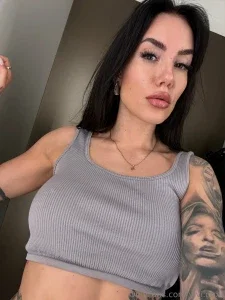 vivi.croft