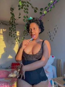 onlyliyah29
