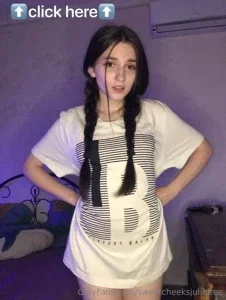 sweetcheeksjuliefree