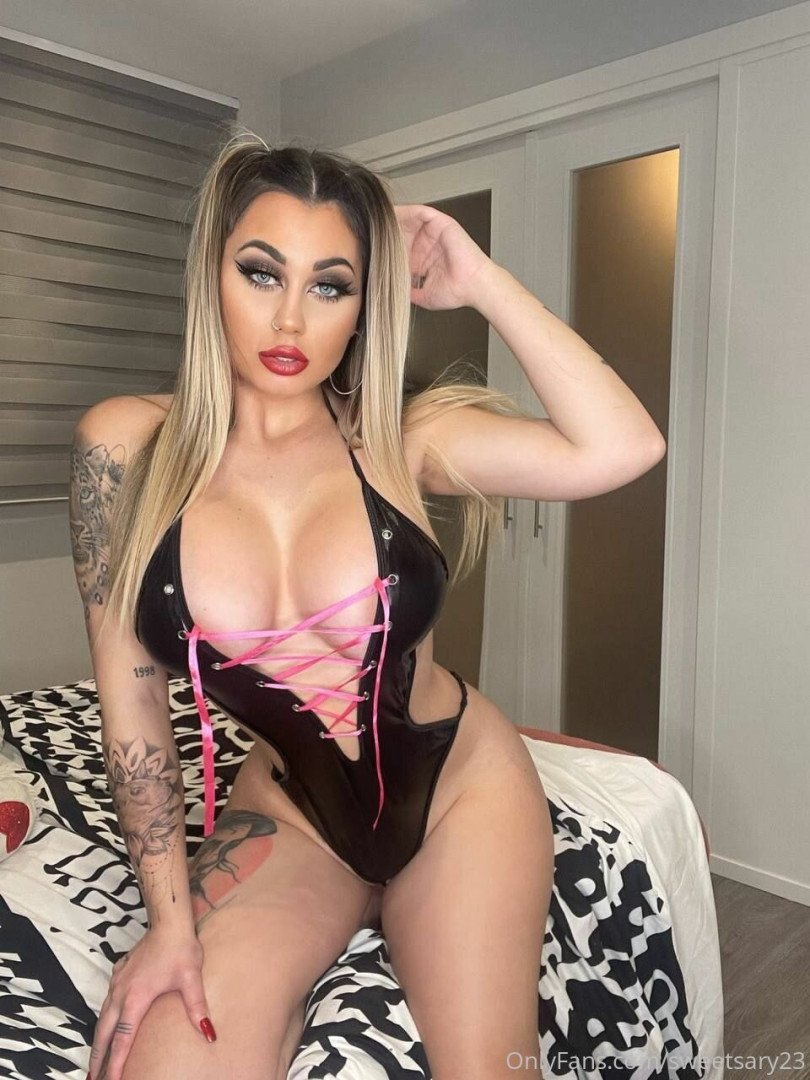 💋 😇 ANGEL FACE 💦 PLAY WITH ME 🥵🥵 ( sweetsary23 ) OnlyFans leaked photo  3631024 on