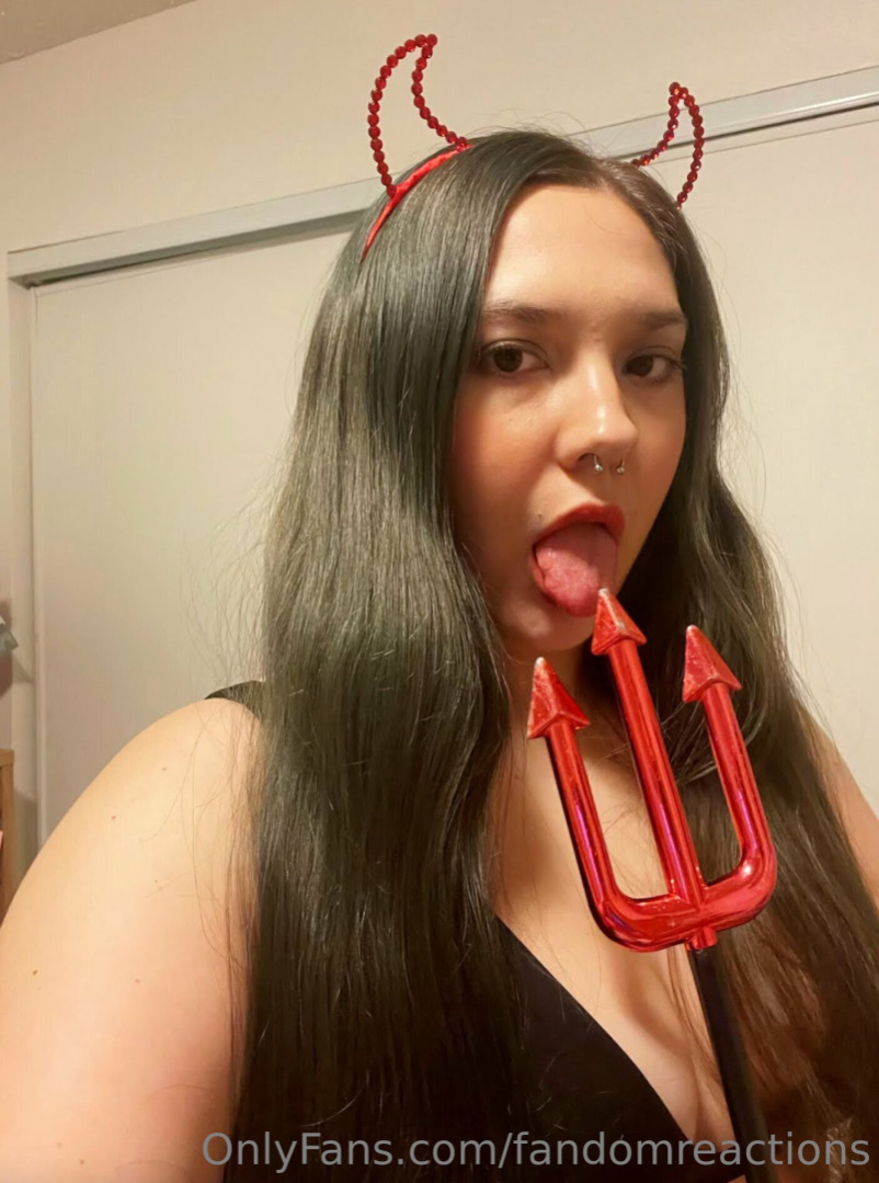 💋 Hana & Nicky of FandomReactions ( fandomreactions ) OnlyFans leaked  photo 11411260 on Leakedzone