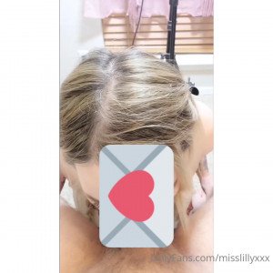 💋 THROAT GOAT B/G content ( misslillyxxx ) OnlyFans leaked video ...