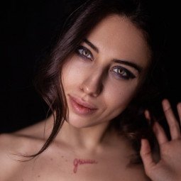 💋 Kara Xaen 🇺🇦 ( karaxaen ) model OnlyFans on Leakedzone
