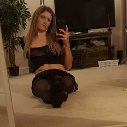 💋 Abbi ( abbivr ) OnlyFans videos on Leakedzone