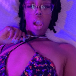 💋 pretty pussy cairo ( princesacairofree ) OnlyFans leaked video ...