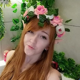 💋 Roxie Foxie ( roxiefoxie3 ) model OnlyFans on Leakedzone