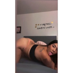 💋 Beverly rivera ( yafavoritebby ) OnlyFans leaked photo 10010529 ...