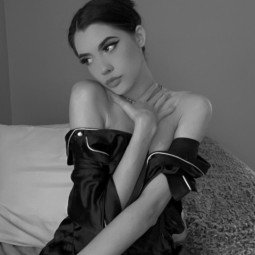 💋 Mia Marie ( miaxomarie ) model OnlyFans on Leakedzone