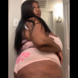 💋 22 Y/O virgin 👰🏾‍♀️ ( necyness2 ) OnlyFans photos on Leakedzone