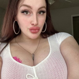 💋 The bunny 🐰 ( thickbunnylexi ) OnlyFans videos on Leakedzone