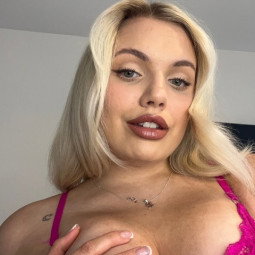 💋 Rose🌹 ( wegfiiqvfvifiw ) model OnlyFans on Leakedzone