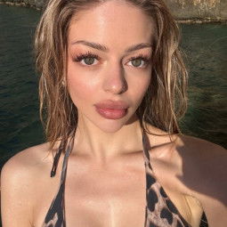 𝑽𝒂𝒍𝒆𝒓𝒊 valeriya ya OnlyFans Hot Videos 