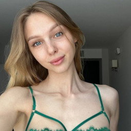 💋 Sofia Parker🔥 ( sofiaaaparker ) OnlyFans videos on Leakedzone