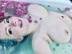 curvybustysexkitten Leaked video 18942859 - Leakedzone